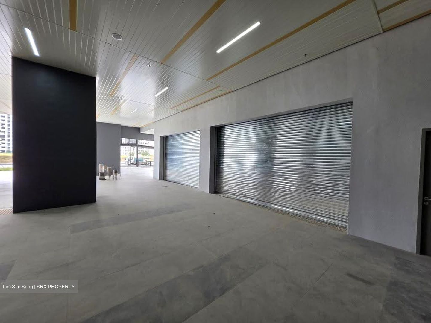 Tampines Connection (D18), Retail #615707641
